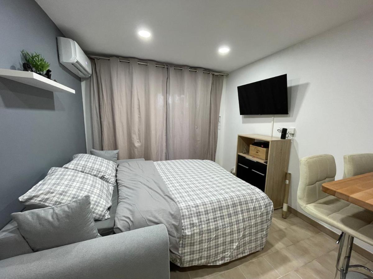 2 Pieces Climatise-Wifi / 4 Voyageurs / Boxe Prive / 2 Piscines / 2 Tennis / Petanque / Pingpong أنتيب المظهر الخارجي الصورة